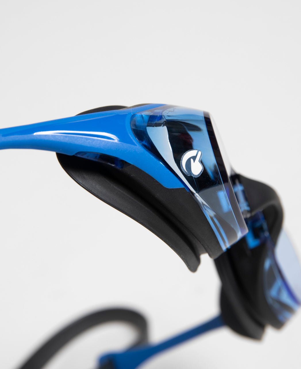 Cobra Swipe, sininen - uimalasi outletArena