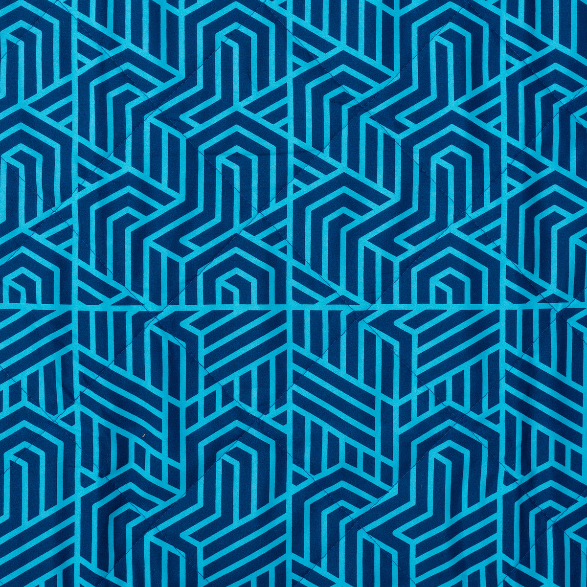 Aladeen rantahuopa, geometrinen kuosi