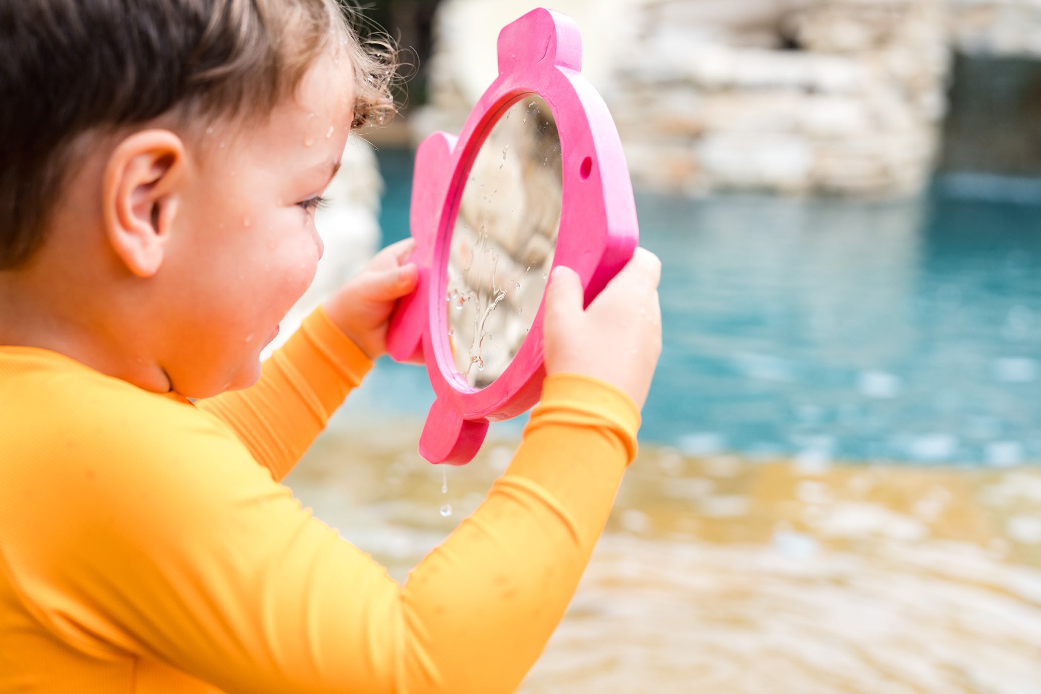 Bath & Pool Mirror kelluva peili, Pink & White Fish