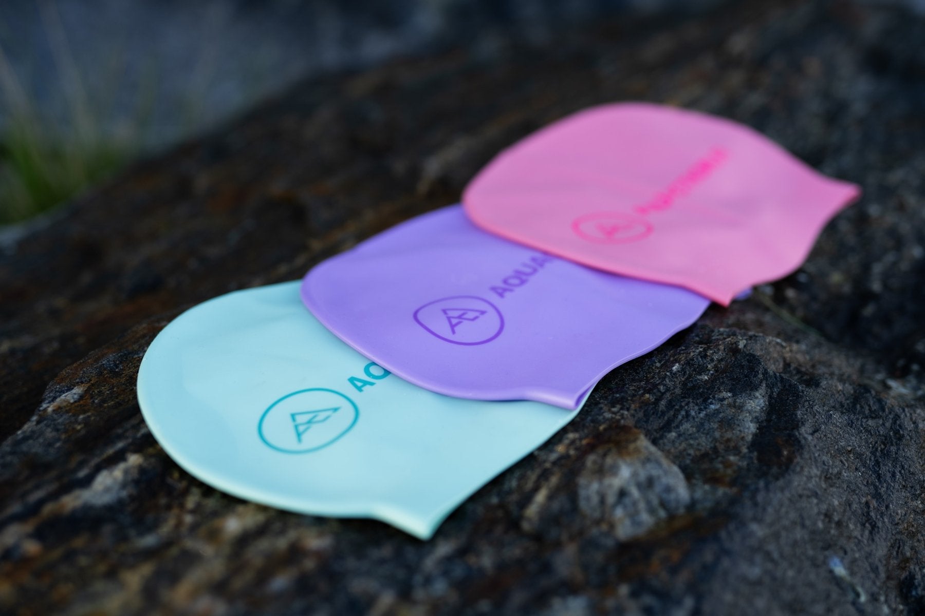 Aquaction uimalakki, 4 eri väriäAquaction