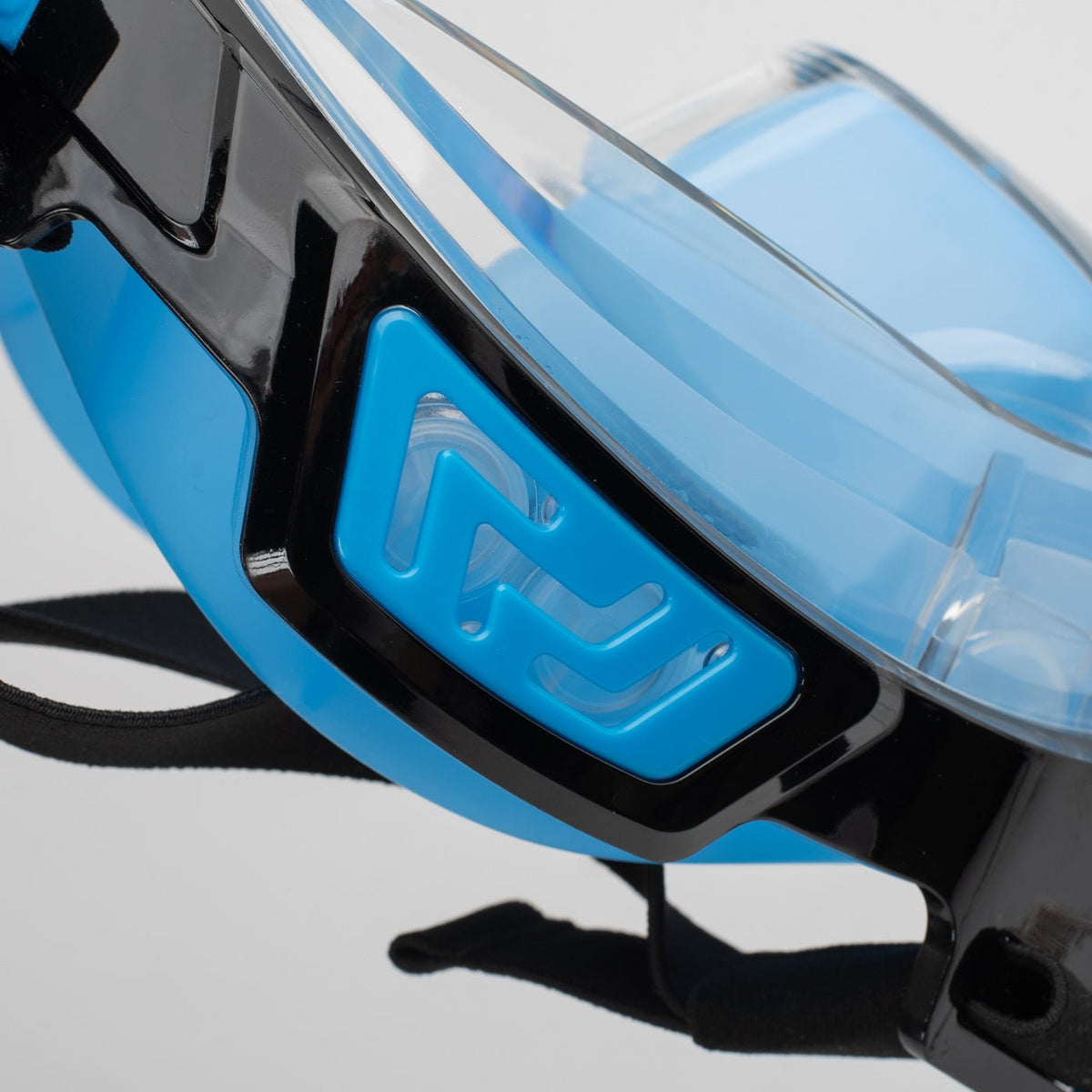 Aquaro kokokasvomaski, sininen-musta