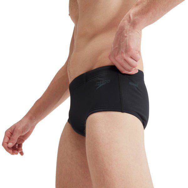 ECO Endurance+ 13.5cm Brief miesten uimahousut, mustaSpeedo