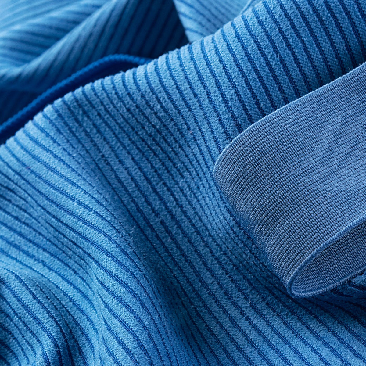 Fenn M uintipyyhe, kirkkaansininen