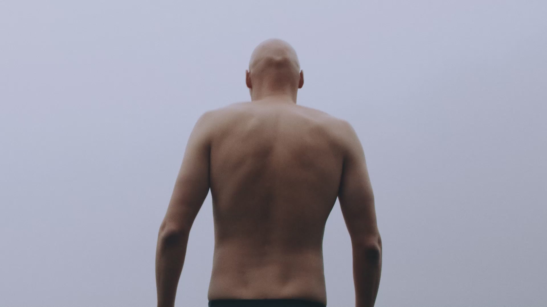 Lataa video: 
