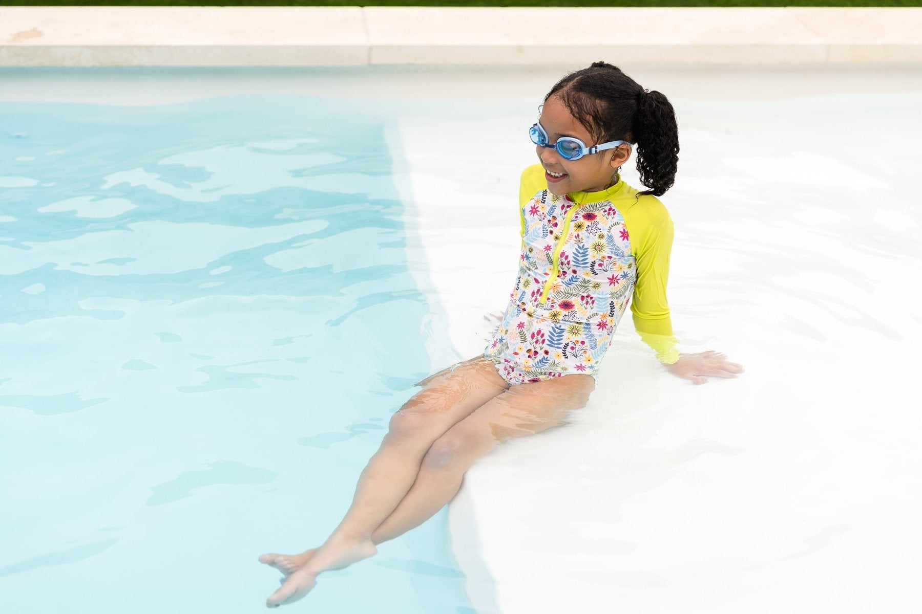 Splash Sunsuit tyttöjen pitkähihainen uimapuku, jungleSplash About